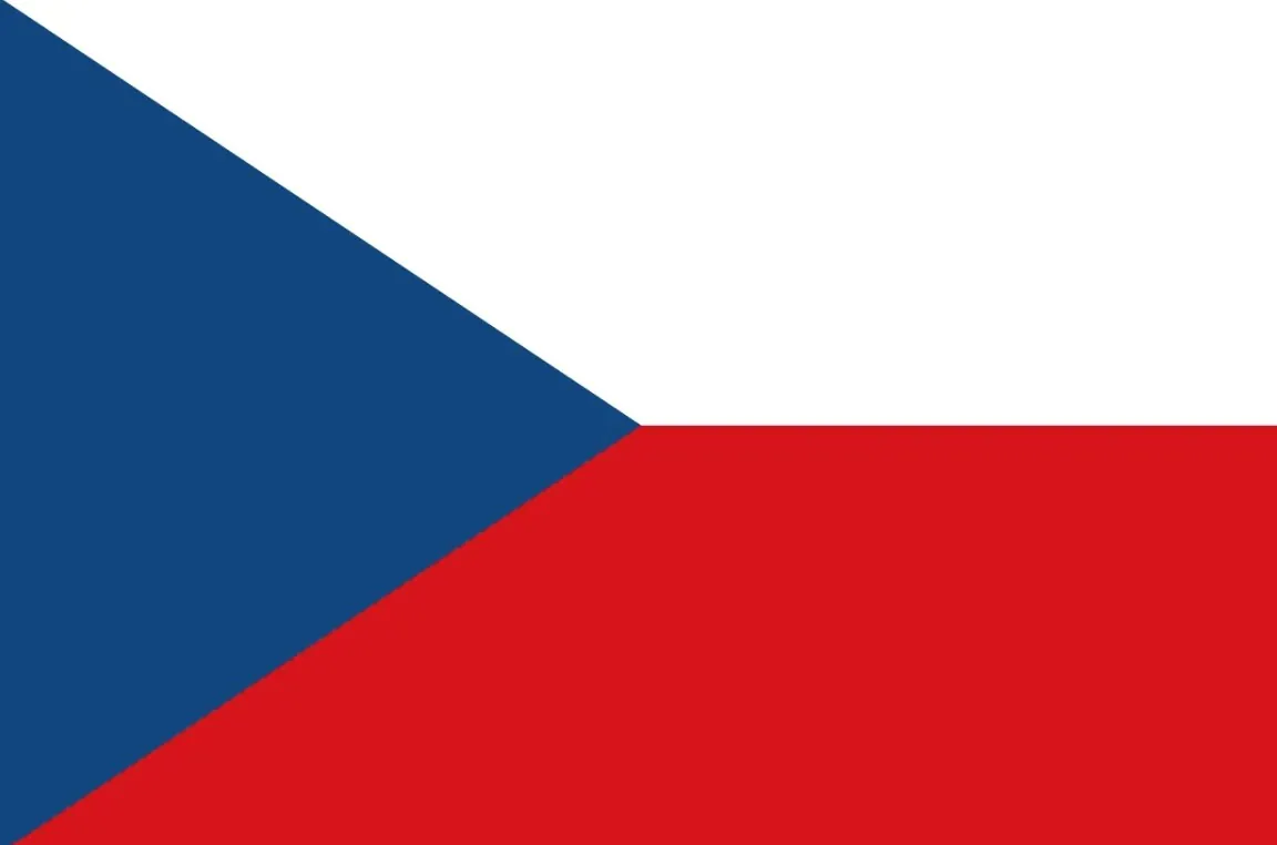 Prijíma hráčov zo Slovenska